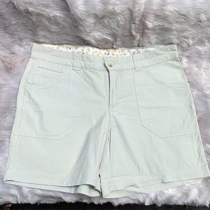 Size 10 Tan Columbia Shorts